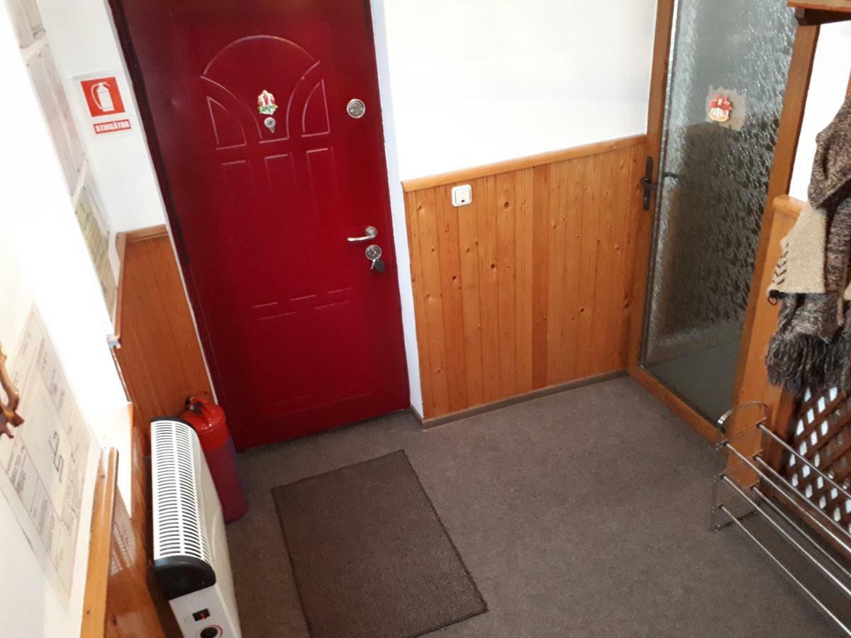 Cabana Maly Petroşani Extérieur photo